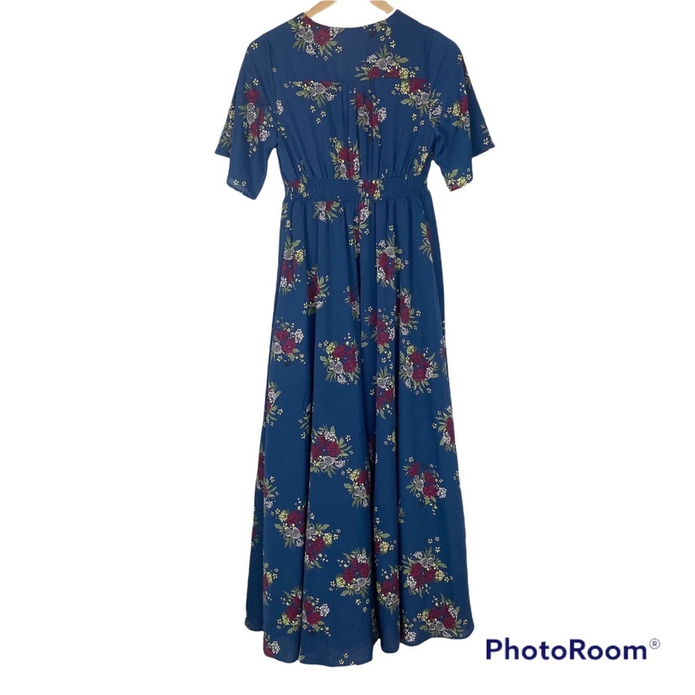 WREN & IVORY Blue Floral Short Sleeve Button-Front Maxi Dress Size Small - Picture 3 of 10